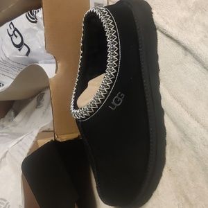 Men's UGG Tasman slippers.